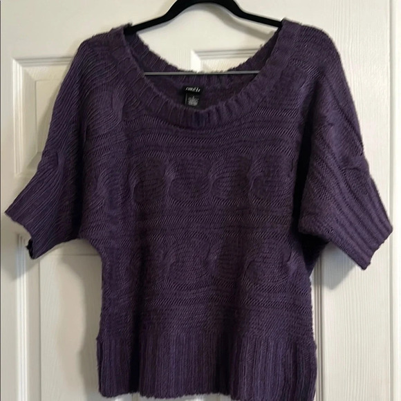 Rue21 Purple Short Dolman Sleeve Sweater - Size Large - Picture 1 of 4